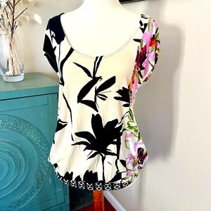 White House Black Market Print top, size S